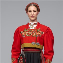 Øst-telemarksbunad med jakke